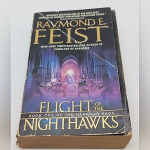 Raymond E. Feist "Flight of the Nighthawks" - Purple & Gold Fantasy Paperback